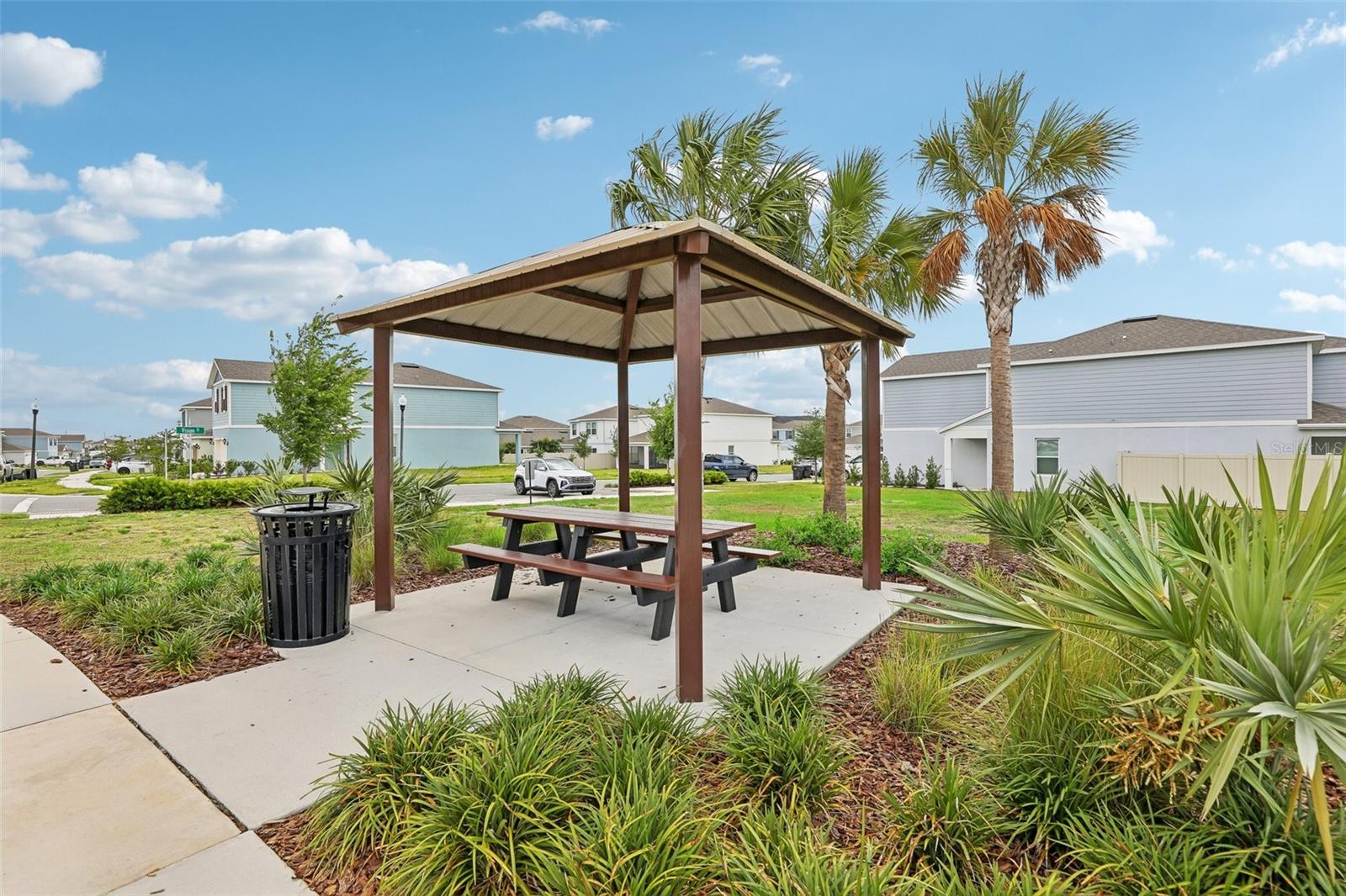 2570 WINSOME WAY, DAVENPORT, FL, 33896