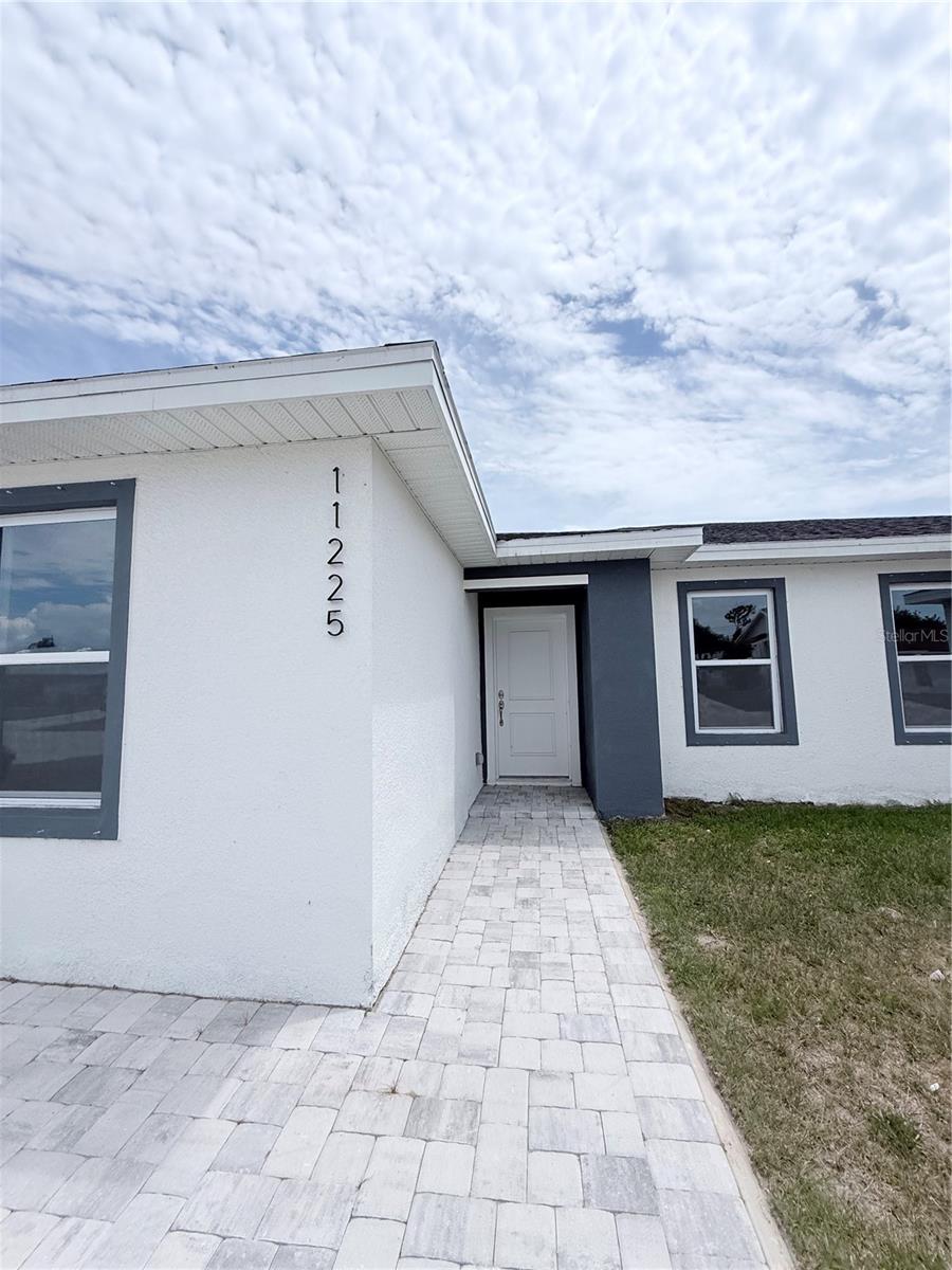 11225 PENDLETON AVE, ENGLEWOOD, FL, 34224