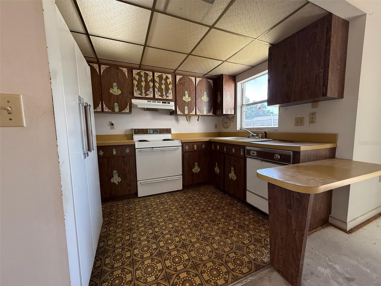 7026 68TH AVE N, PINELLAS PARK, FL, 33781