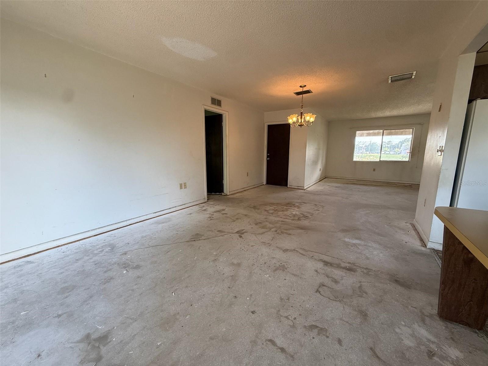7026 68TH AVE N, PINELLAS PARK, FL, 33781