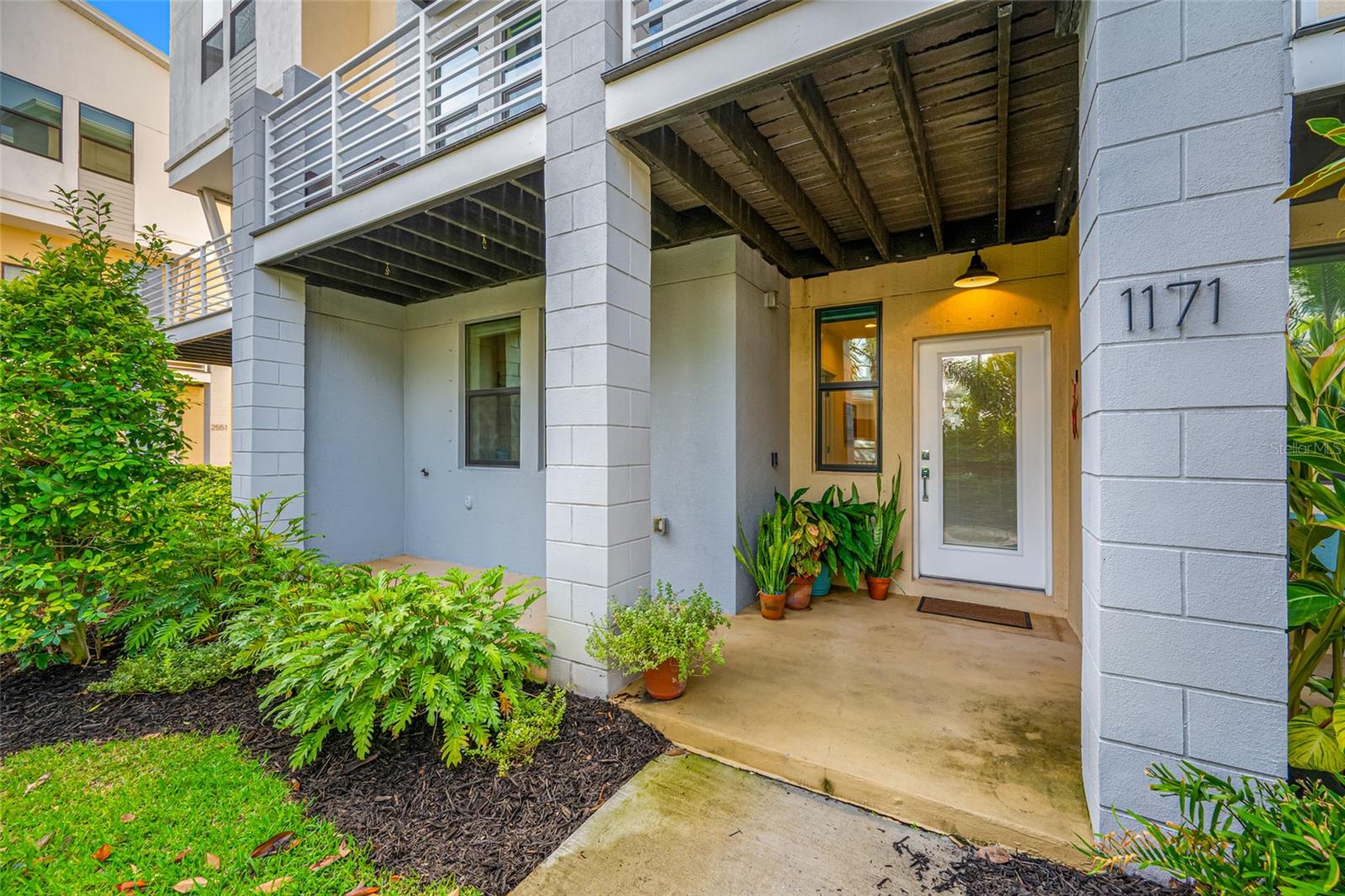 1171 25TH LN N, ST PETERSBURG, FL, 33713