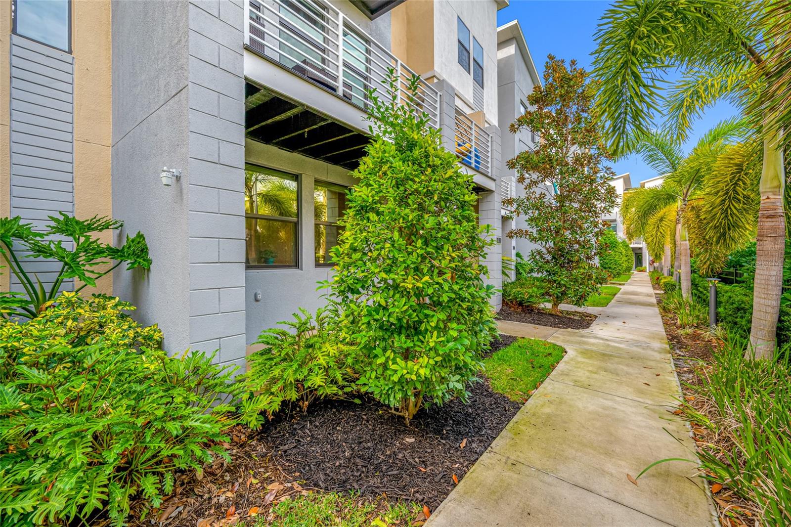 1171 25TH LN N, ST PETERSBURG, FL, 33713