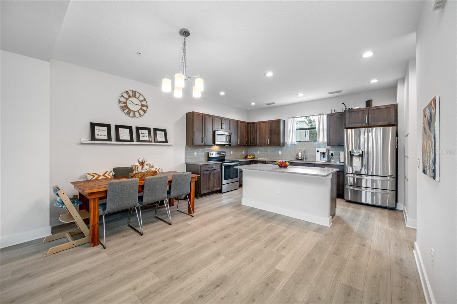 1171 25TH LN N, ST PETERSBURG, FL, 33713