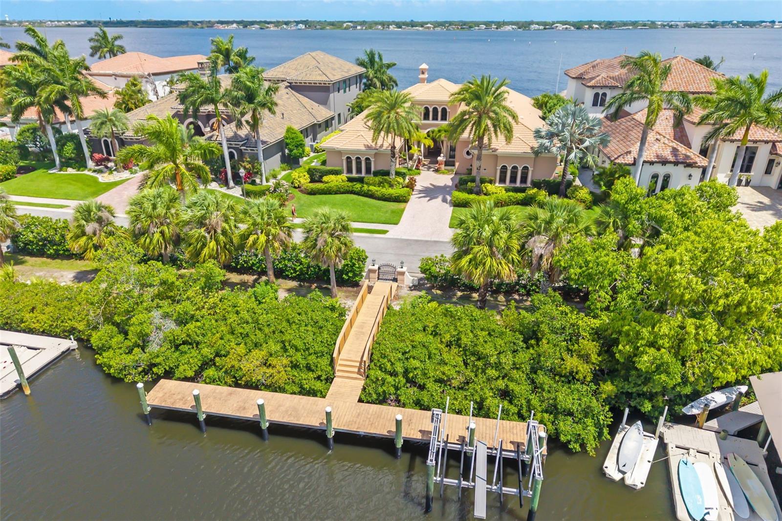 4015 HAWK ISLAND DR, BRADENTON, FL, 34208