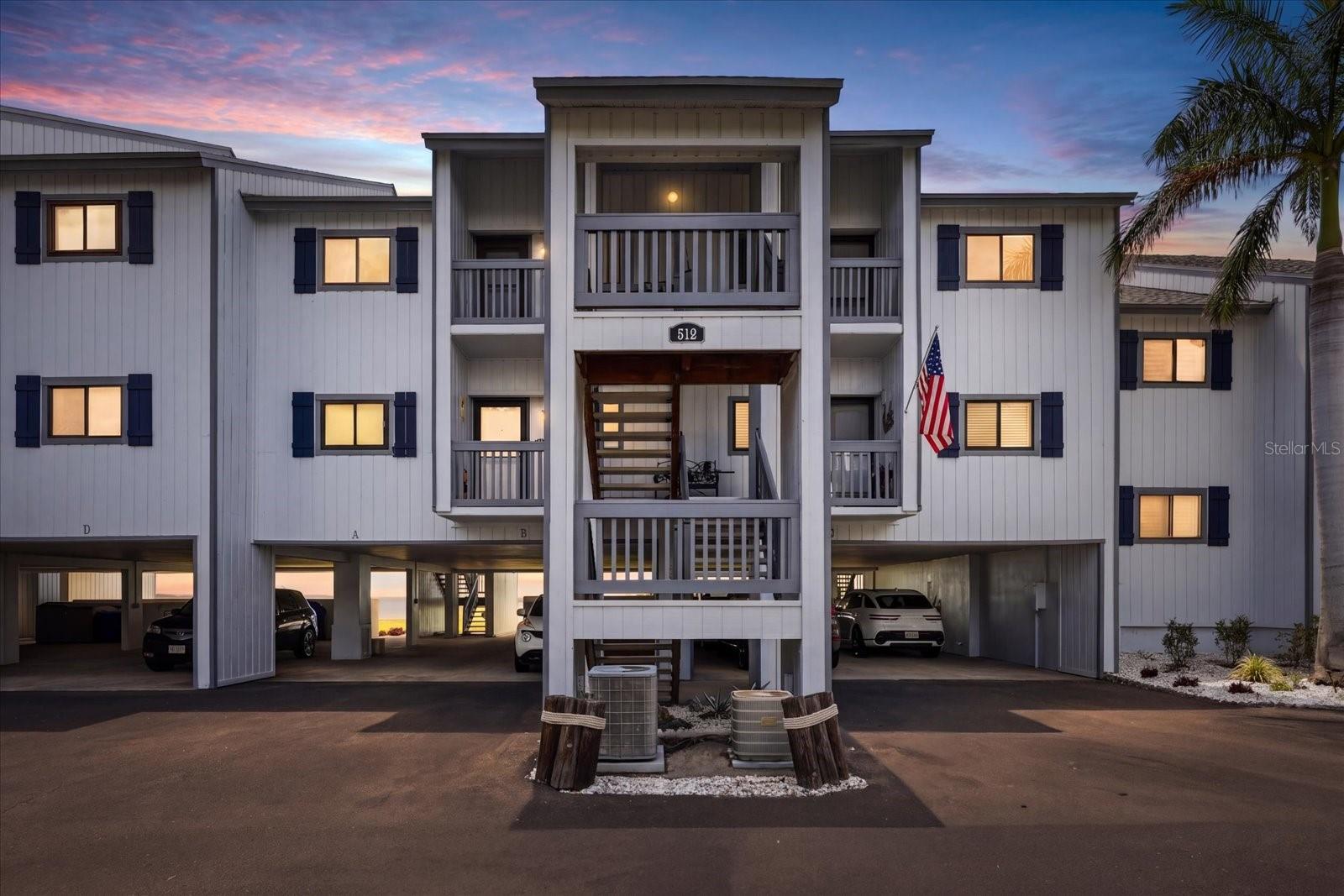 818 BAHIA DEL SOL DR #28, RUSKIN, FL, 33570