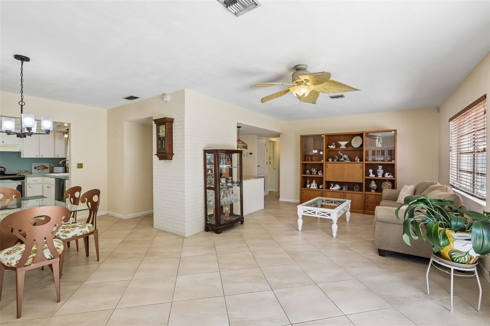 1856 SOUTHVIEW RD, LARGO, FL, 33770