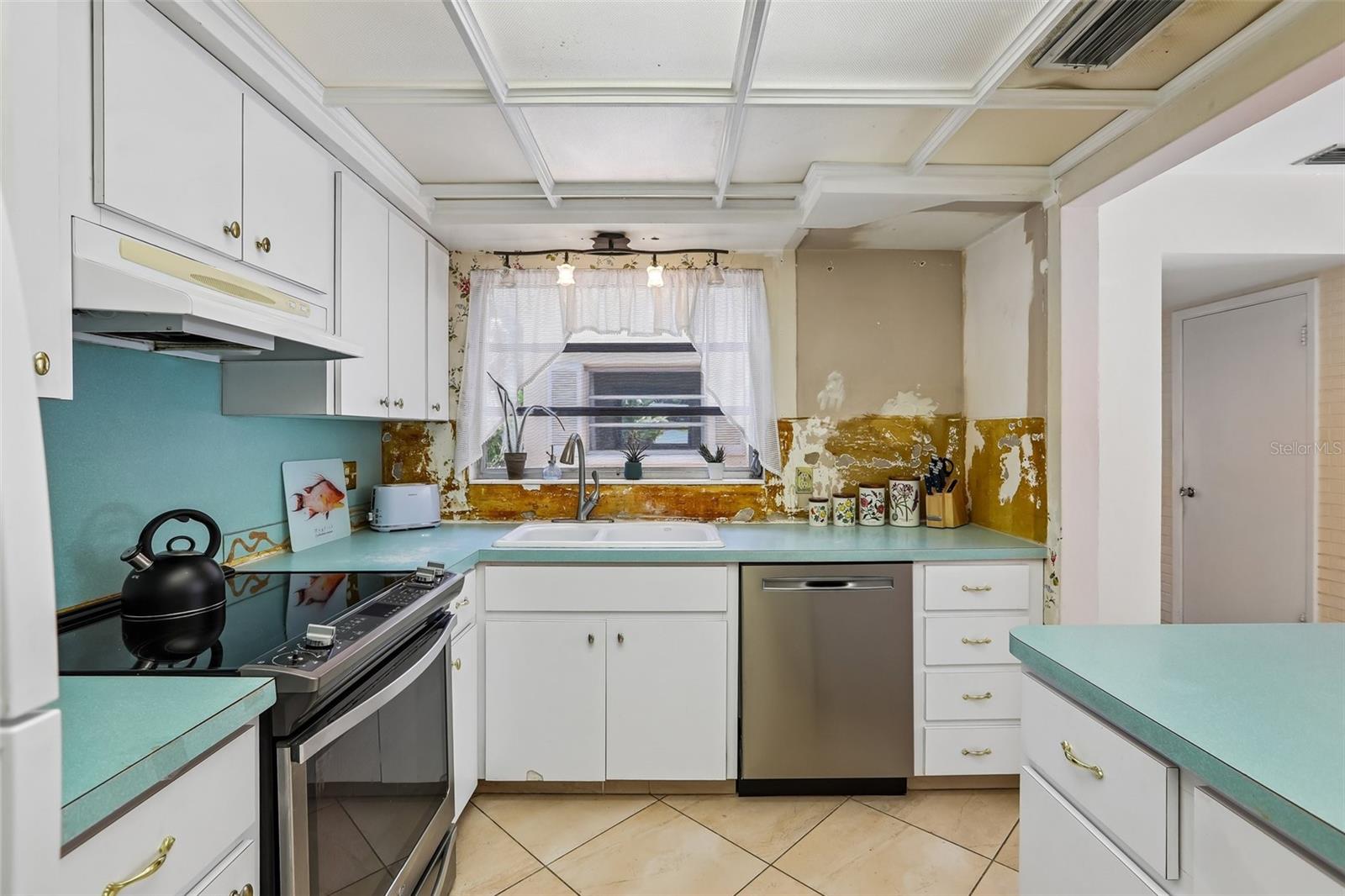 1856 SOUTHVIEW RD, LARGO, FL, 33770