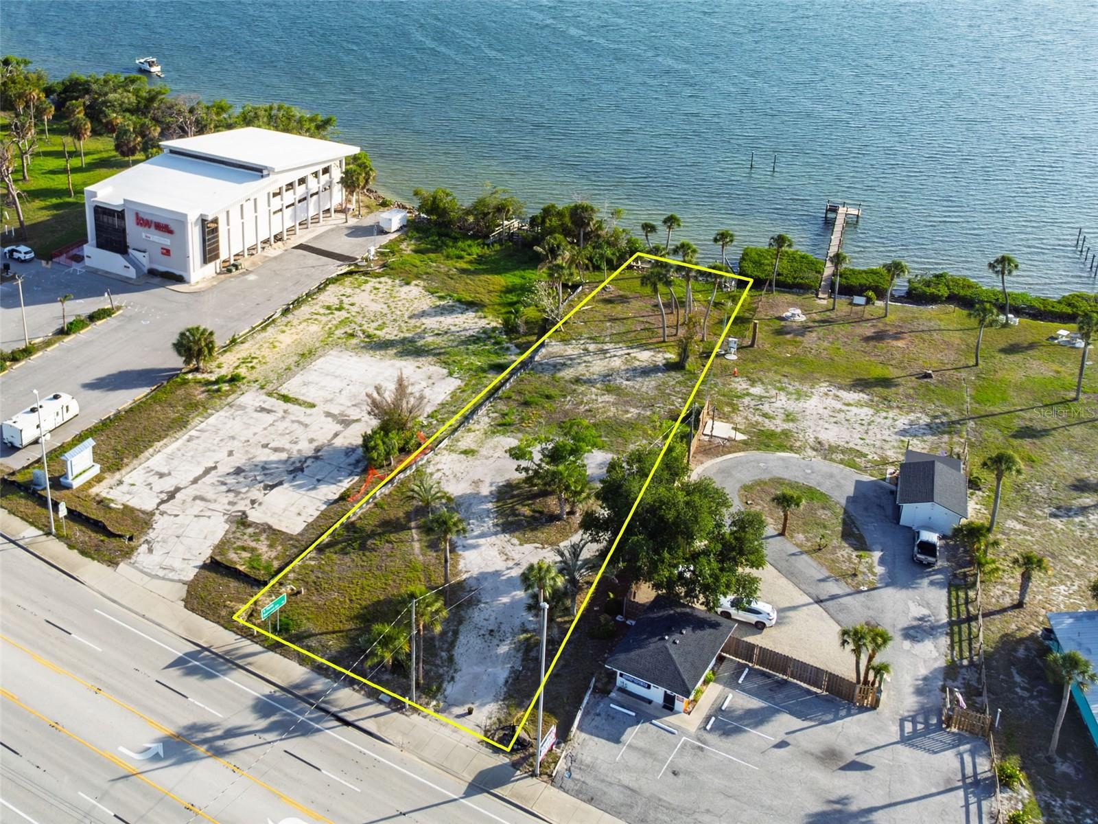 1144 S MCCALL RD, ENGLEWOOD, FL, 34223