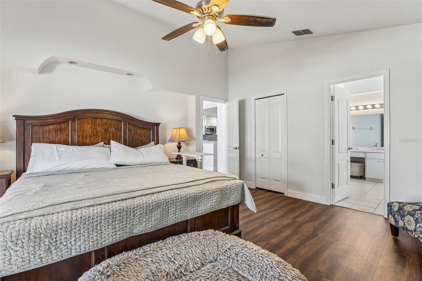 1210 WATERFORD DR, LAKELAND, FL, 33803