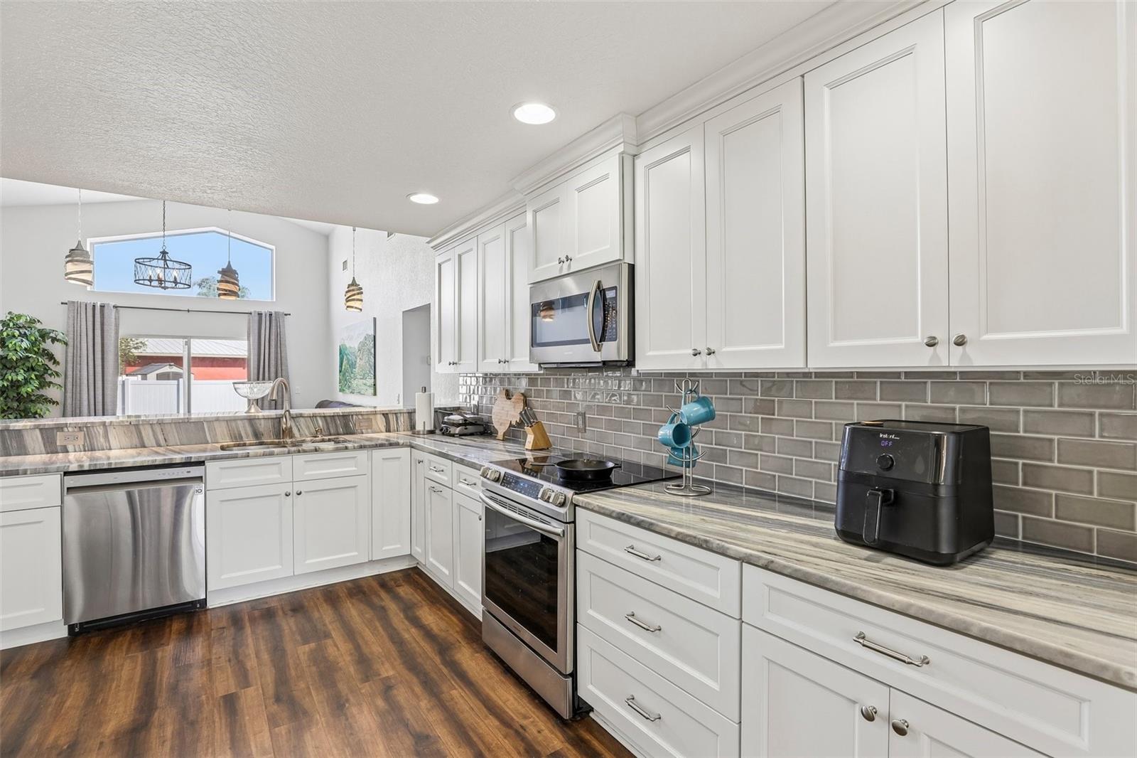 1210 WATERFORD DR, LAKELAND, FL, 33803