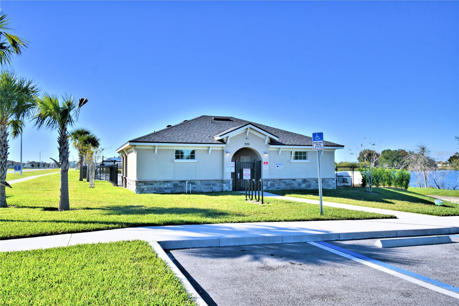 836 VIENNA DR, WINTER HAVEN, FL, 33884