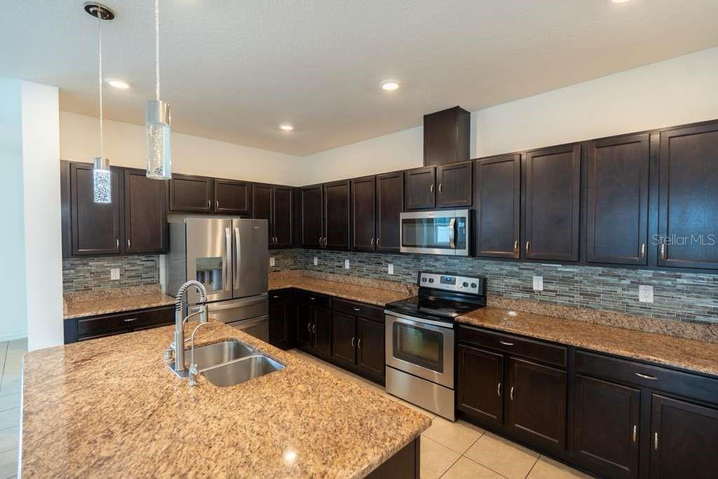 11517 PALMETTO SANDS CT, TAMPA, FL, 33626