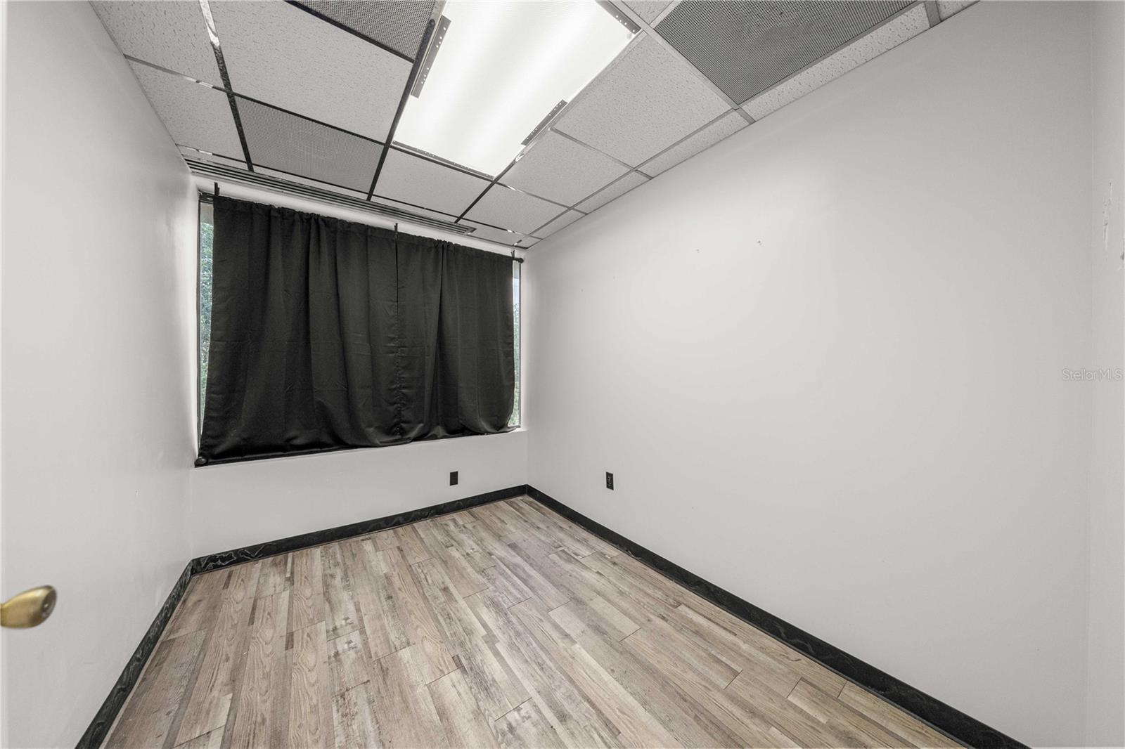 3101 SW COLLEGE RD #200/204, OCALA, FL, 34474