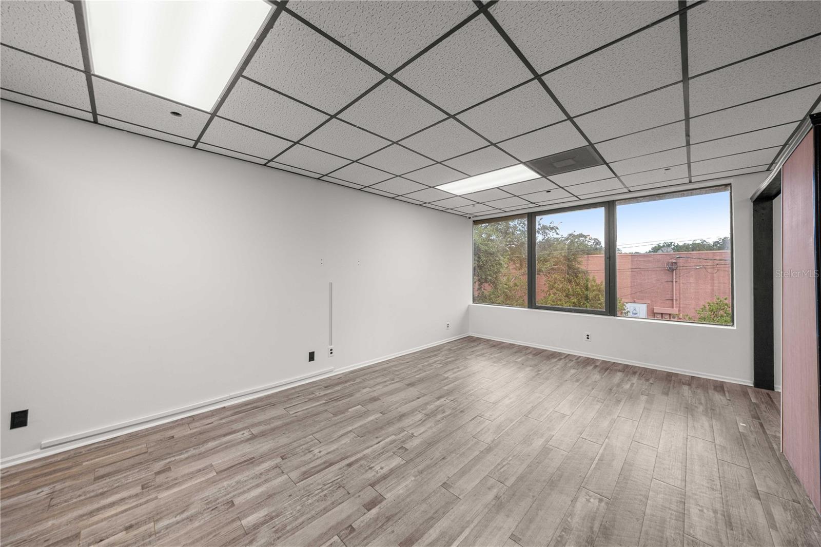 3101 SW COLLEGE RD #200/204, OCALA, FL, 34474