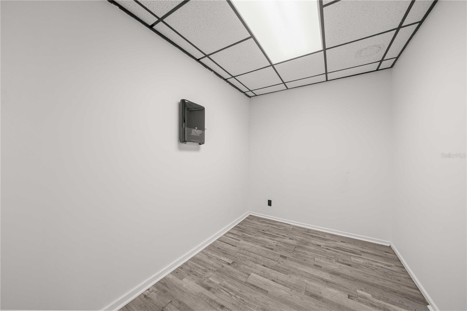 3101 SW COLLEGE RD #200/204, OCALA, FL, 34474