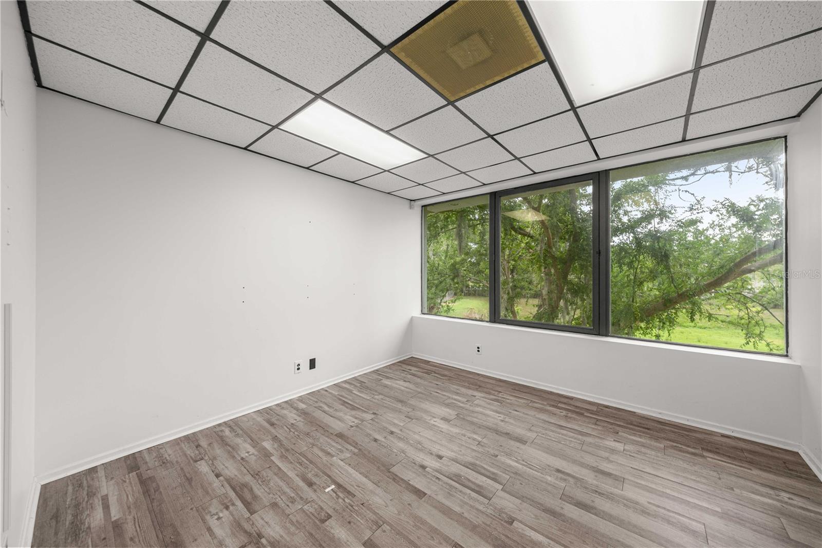 3101 SW COLLEGE RD #200/204, OCALA, FL, 34474