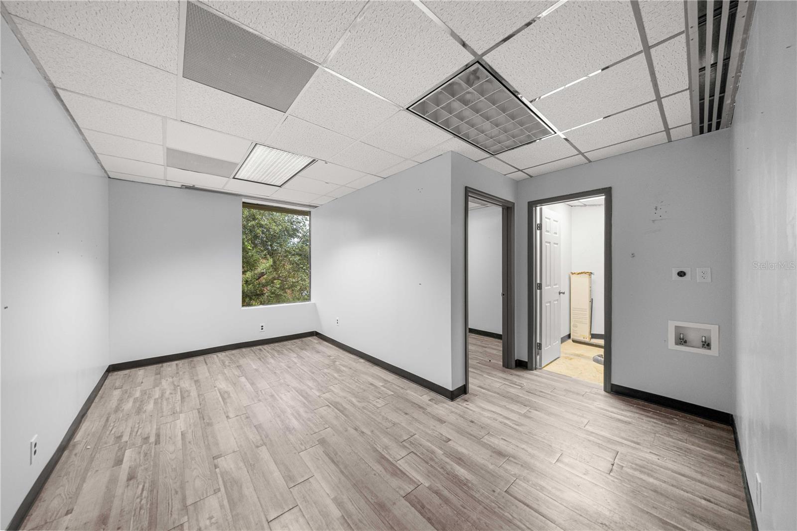 3101 SW COLLEGE RD #200/204, OCALA, FL, 34474