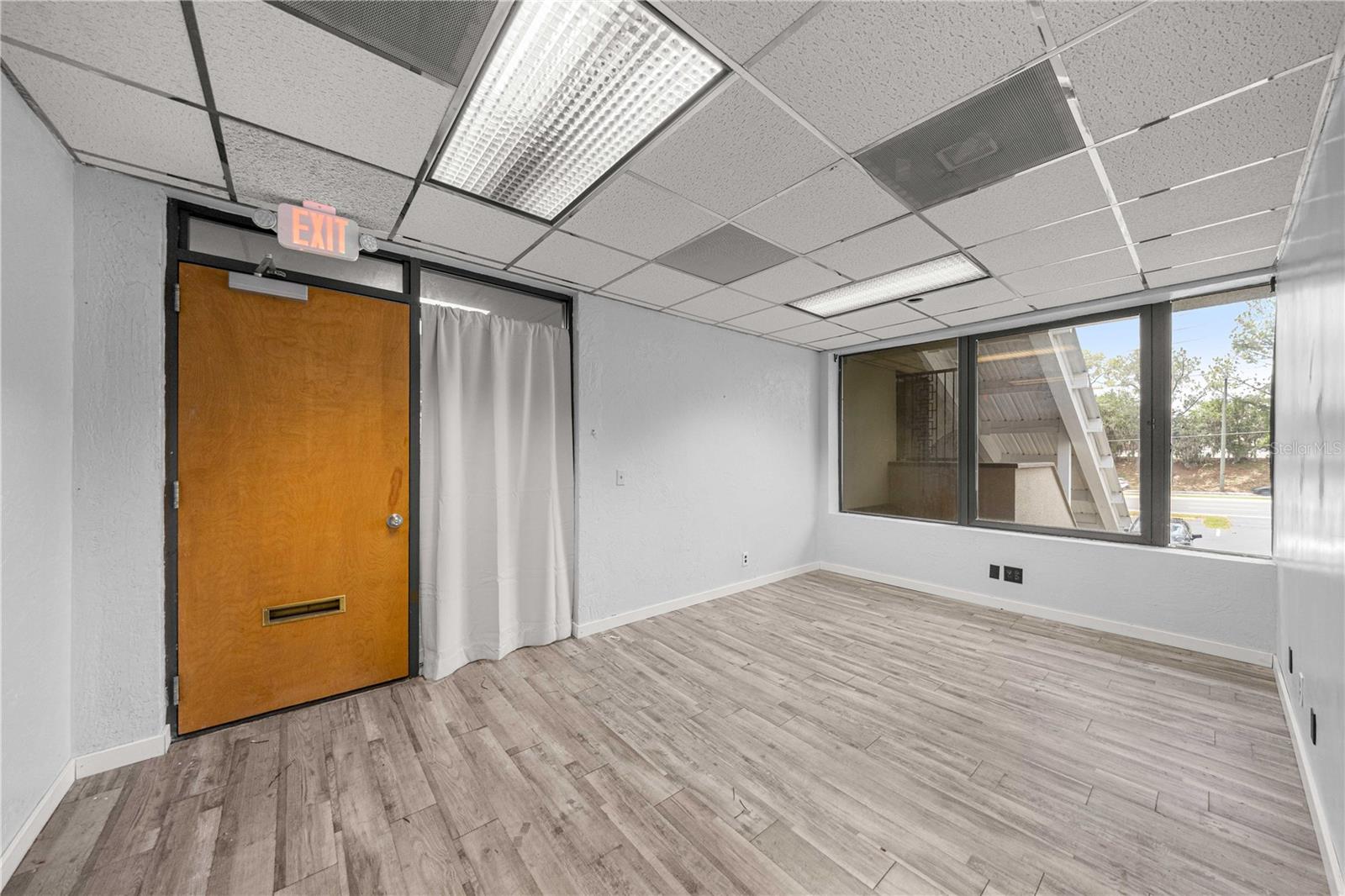 3101 SW COLLEGE RD #200/204, OCALA, FL, 34474