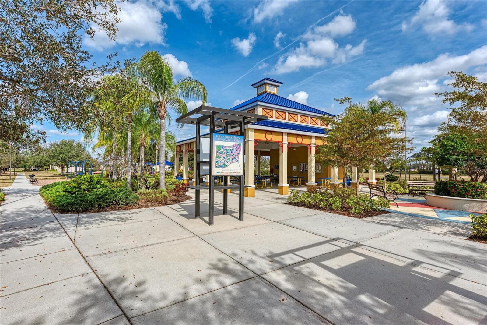 11960 FOREST PARK CIR, BRADENTON, FL, 34211