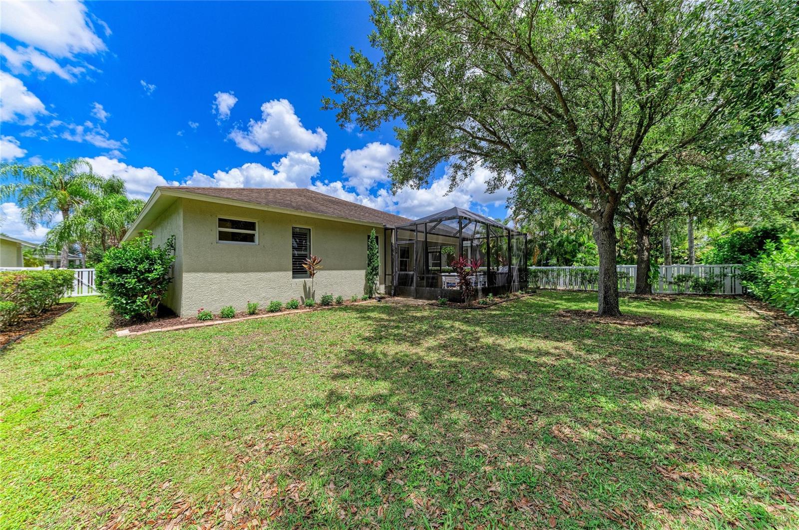 11960 FOREST PARK CIR, BRADENTON, FL, 34211