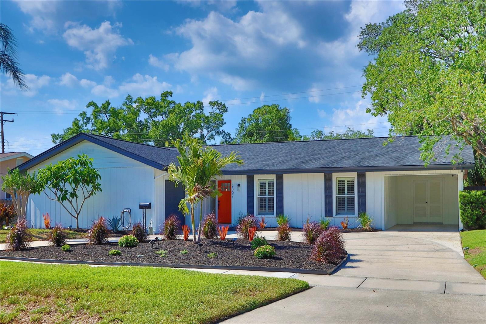 3307 NAKORA DR, TAMPA, FL, 33618