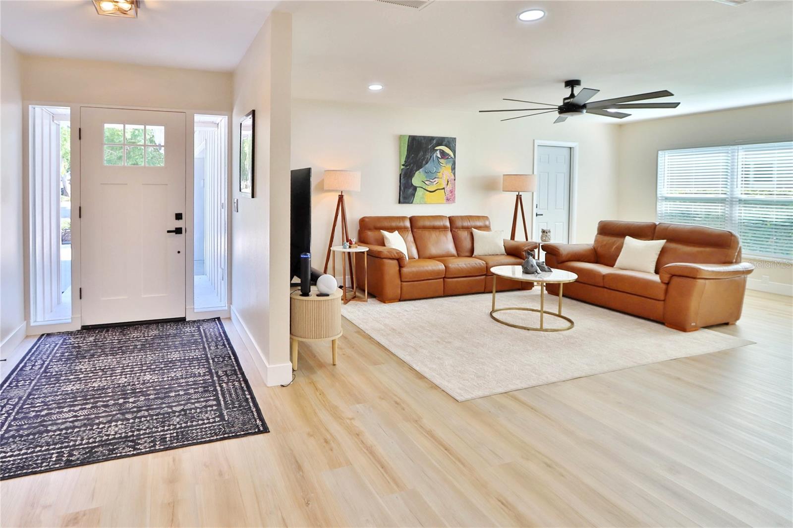 3307 NAKORA DR, TAMPA, FL, 33618