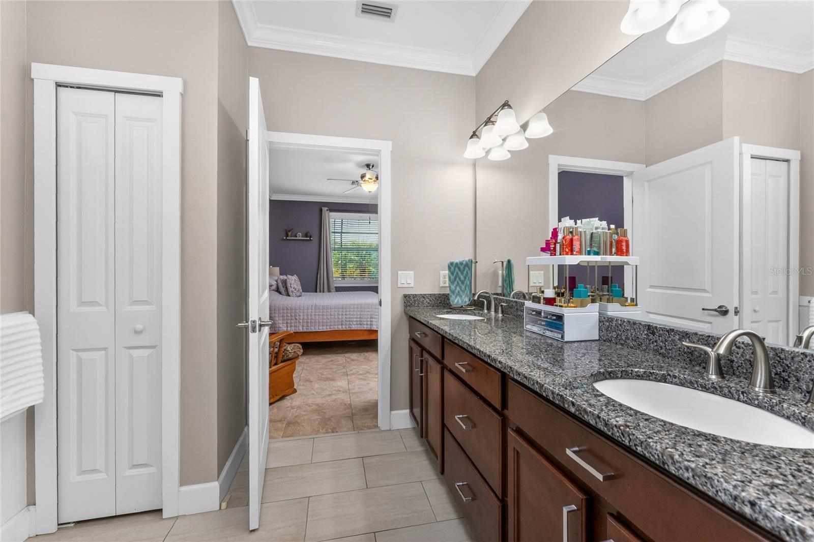 546 SANTIGUAY ST, PUNTA GORDA, FL, 33983