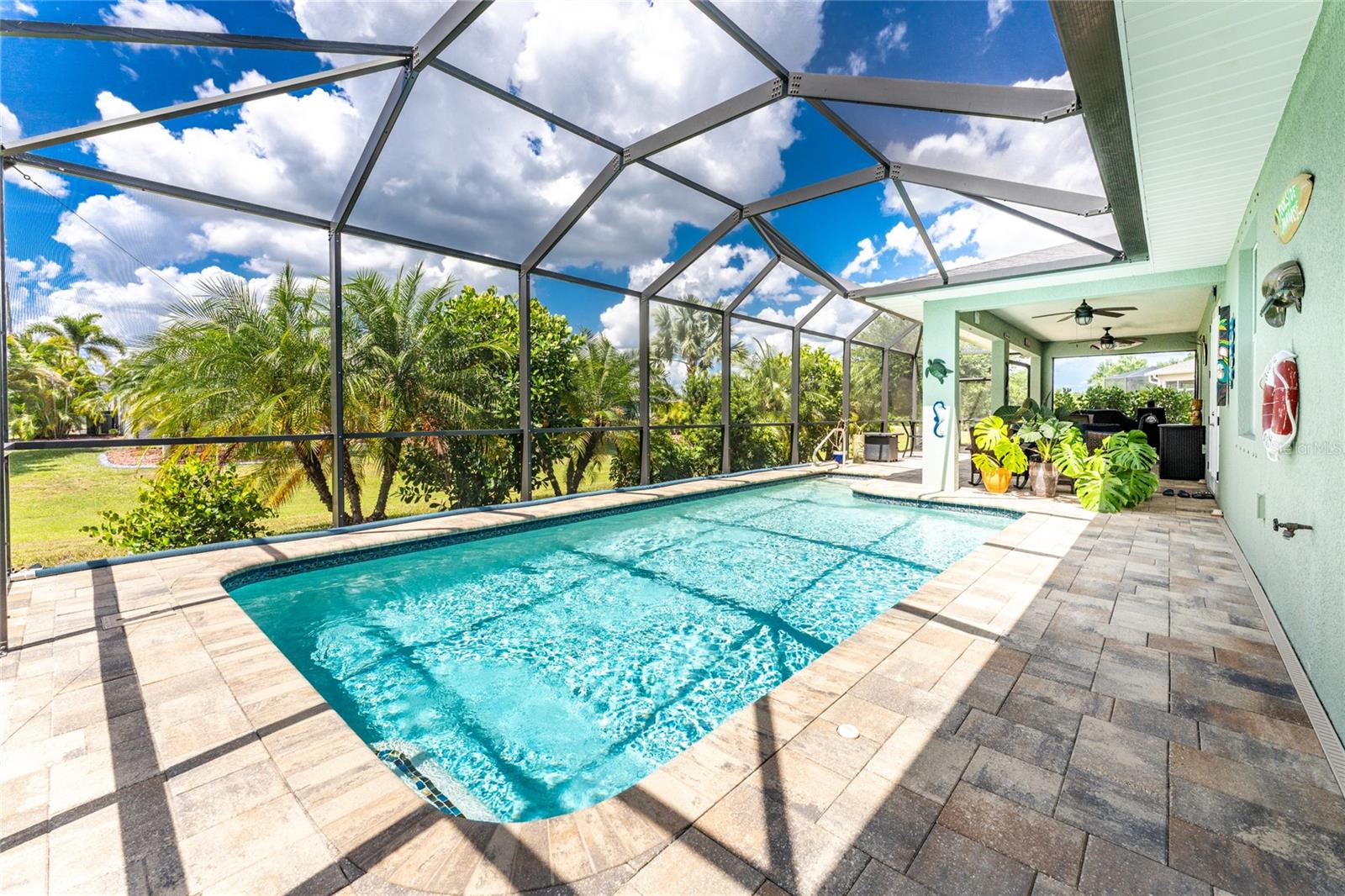 546 SANTIGUAY ST, PUNTA GORDA, FL, 33983