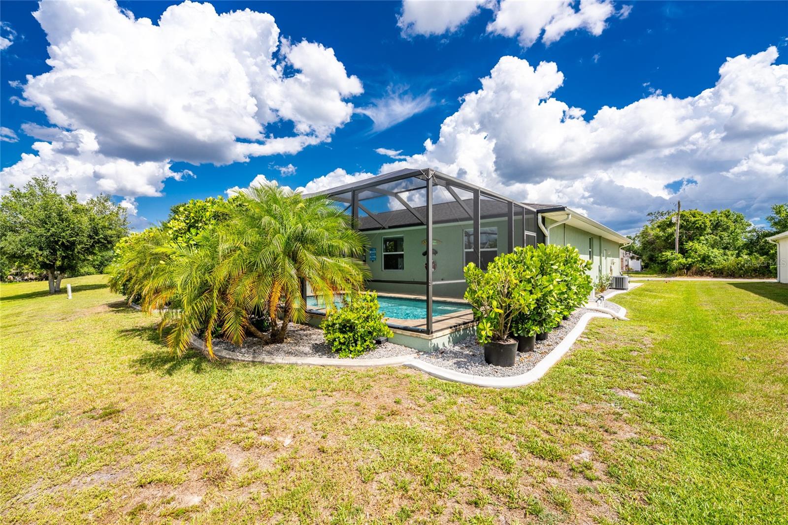 546 SANTIGUAY ST, PUNTA GORDA, FL, 33983