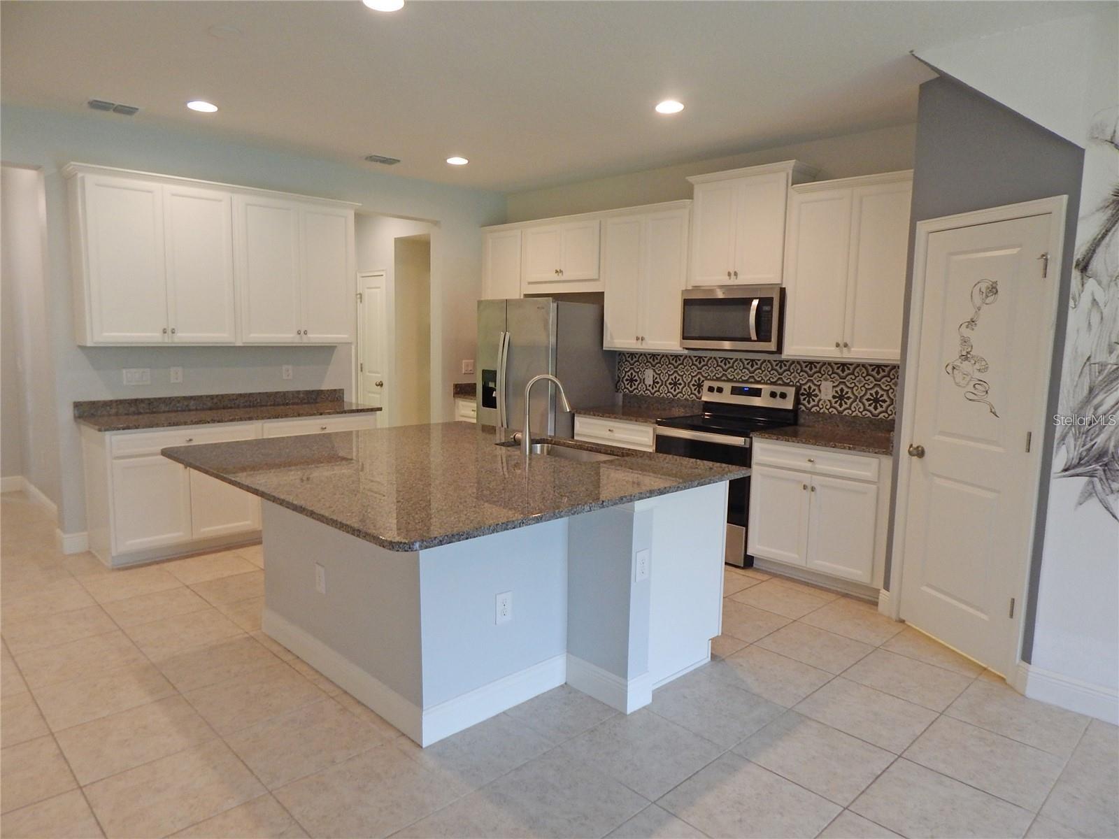 10115 NEWEL VALLEY LOOP, RIVERVIEW, FL, 33569
