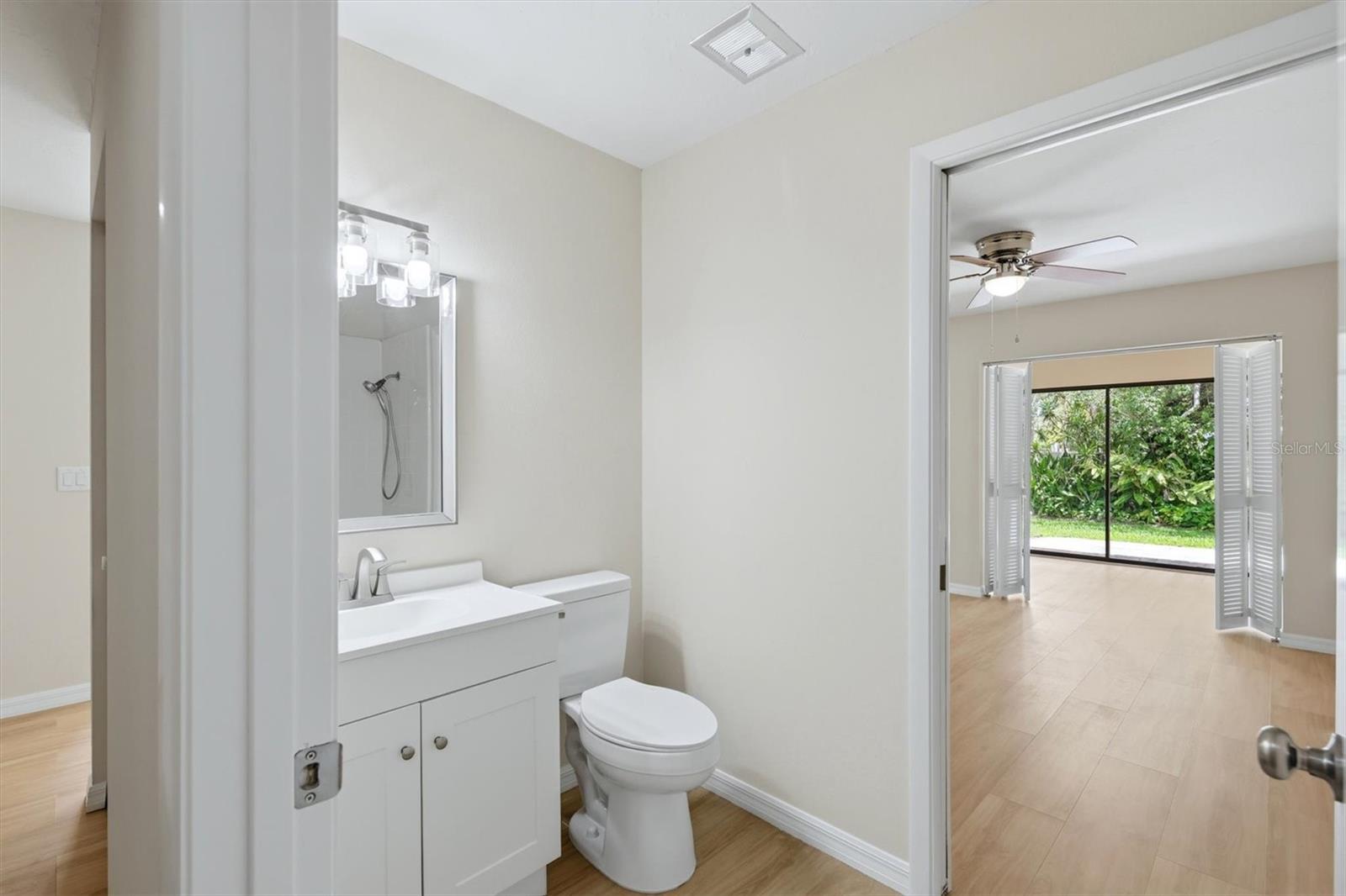 6403 PELICAN DR, BRADENTON, FL, 34210