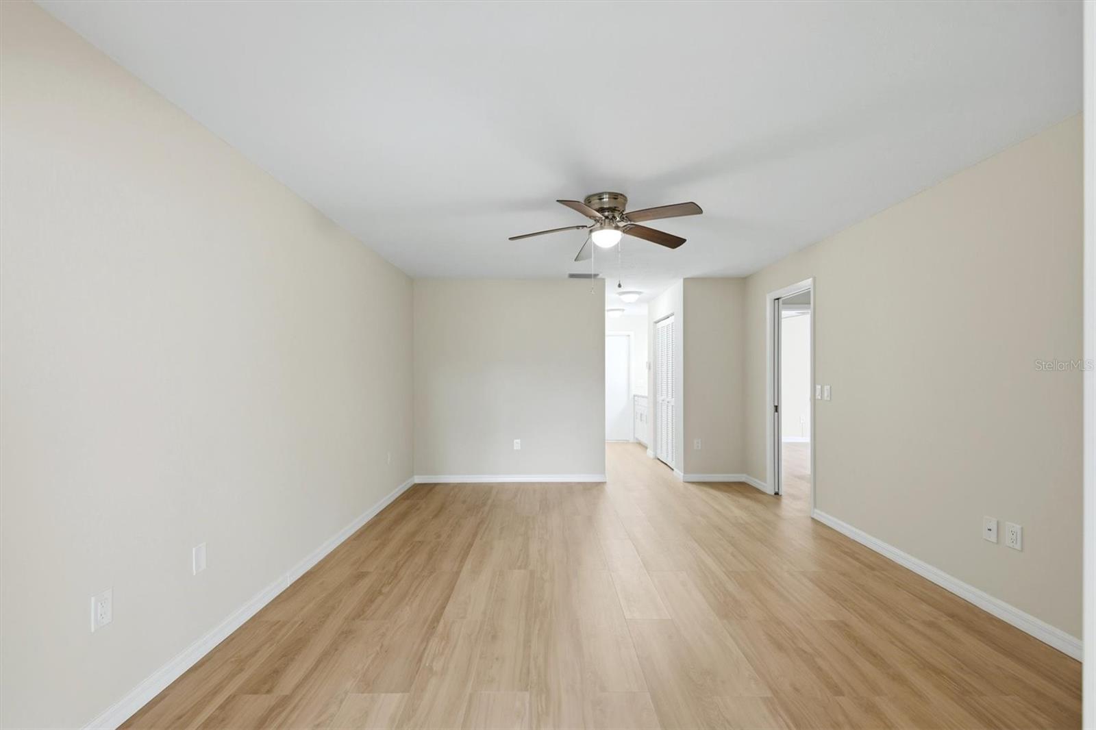 6403 PELICAN DR, BRADENTON, FL, 34210