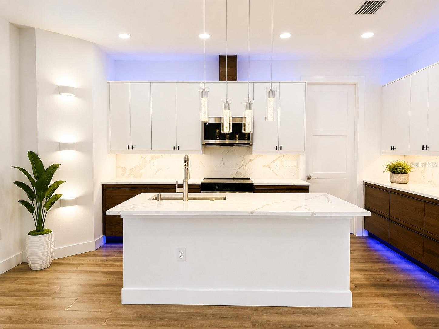 170 SALUDA TER, PORT CHARLOTTE, FL, 33953