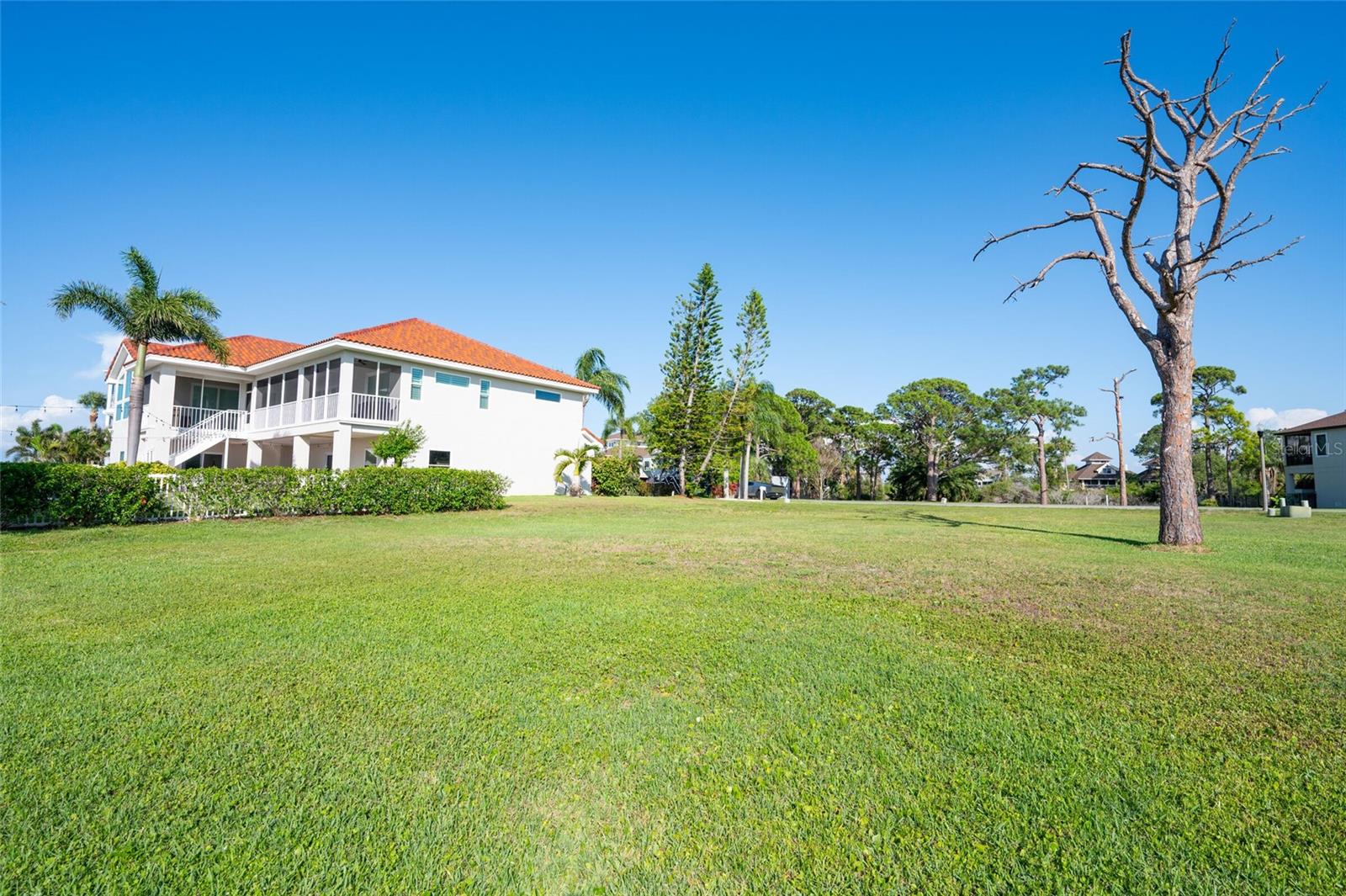 2063 N POINTE ALEXIS DR, TARPON SPRINGS, FL, 34689
