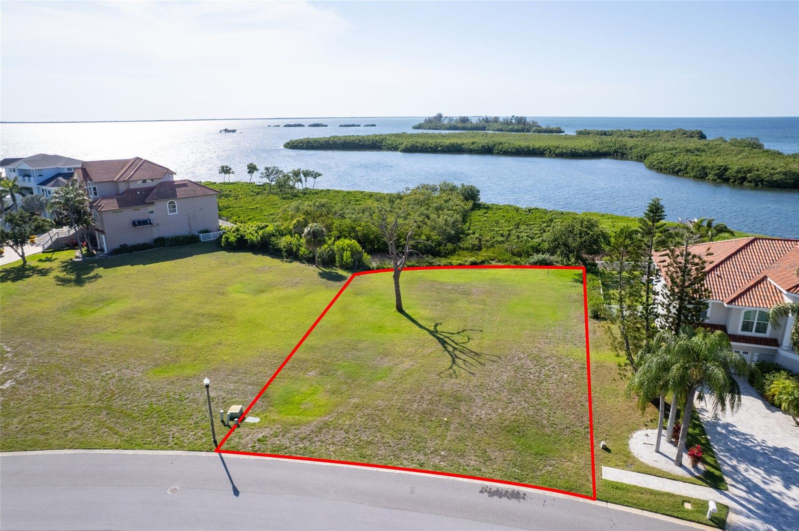 2063 N POINTE ALEXIS DR, TARPON SPRINGS, FL, 34689