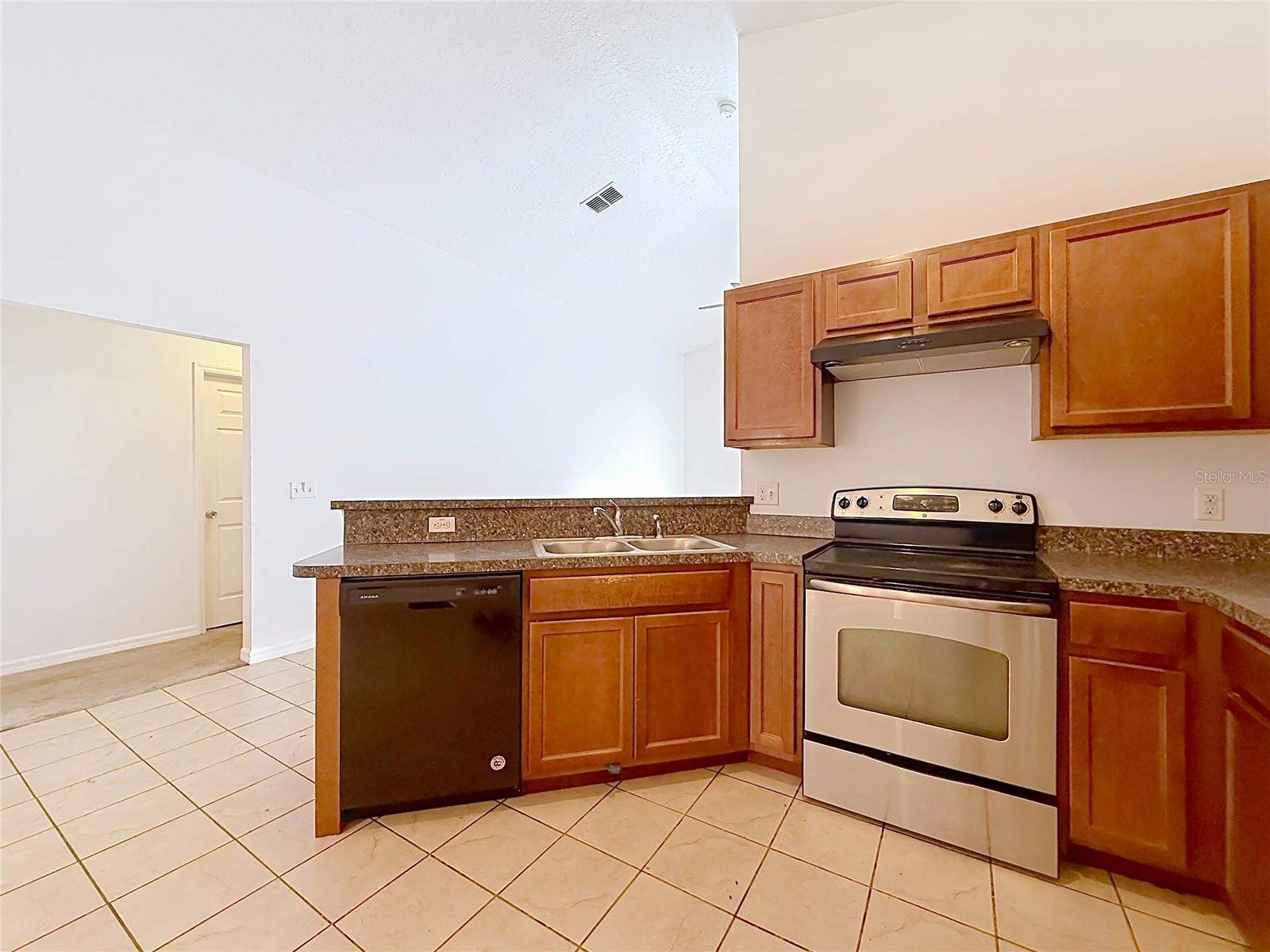 127 STEWART LAKE LOOP, GROVELAND, FL, 34736