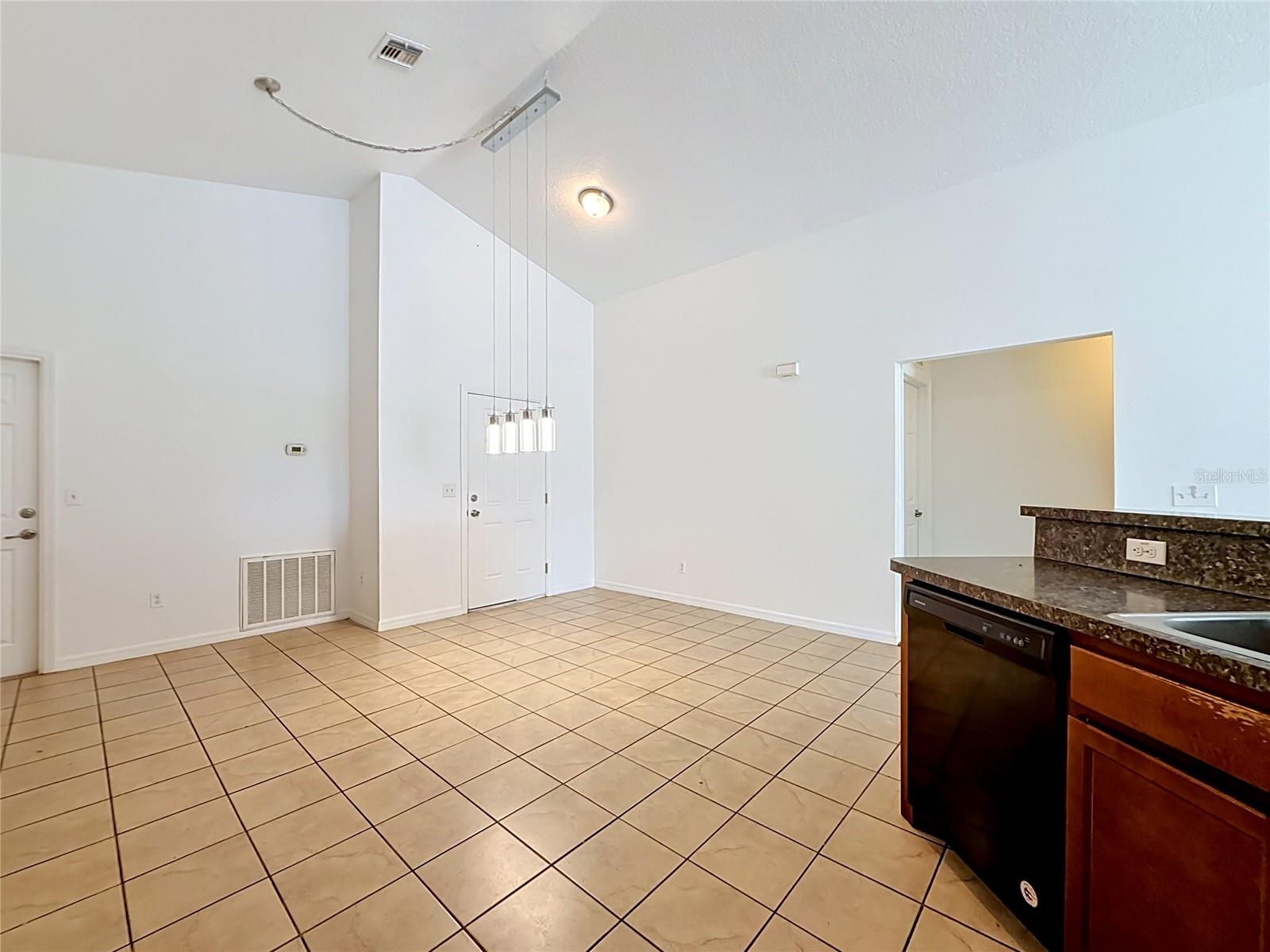 127 STEWART LAKE LOOP, GROVELAND, FL, 34736