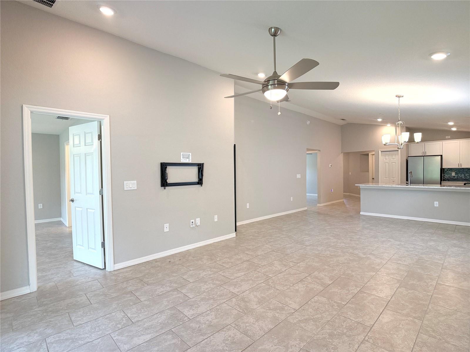 1337 CASCADE DR, DAVENPORT, FL, 33837