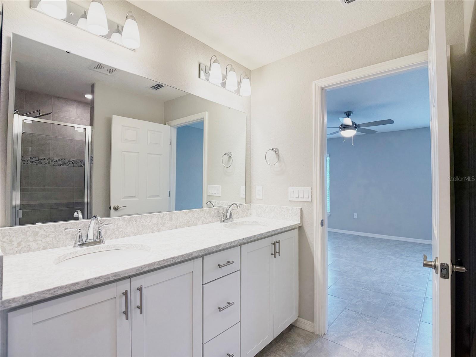 1337 CASCADE DR, DAVENPORT, FL, 33837