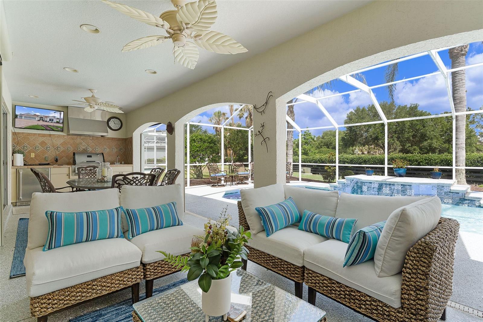 923 MOSES LOOP, THE VILLAGES, FL, 32162