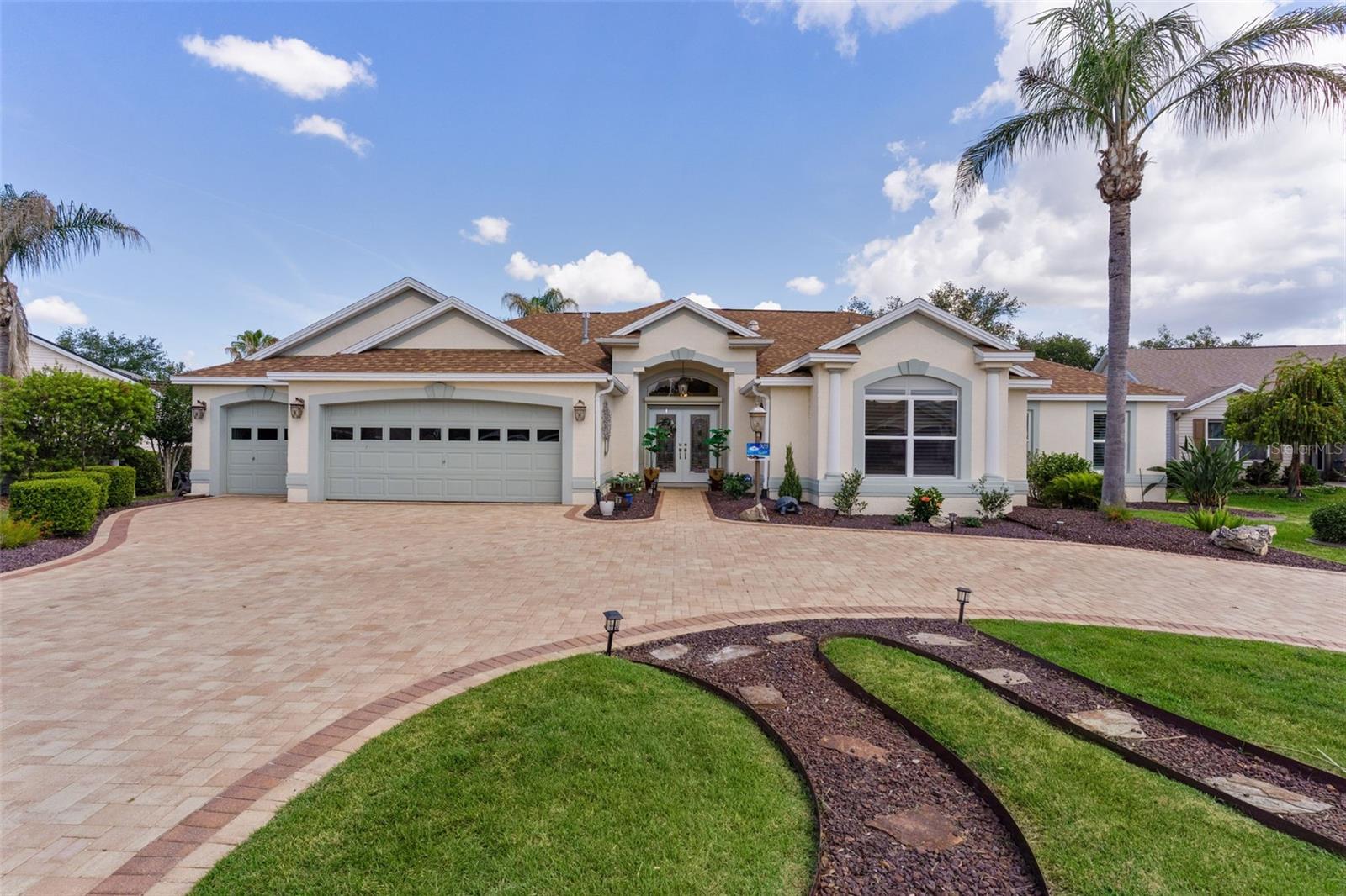 923 MOSES LOOP, THE VILLAGES, FL, 32162