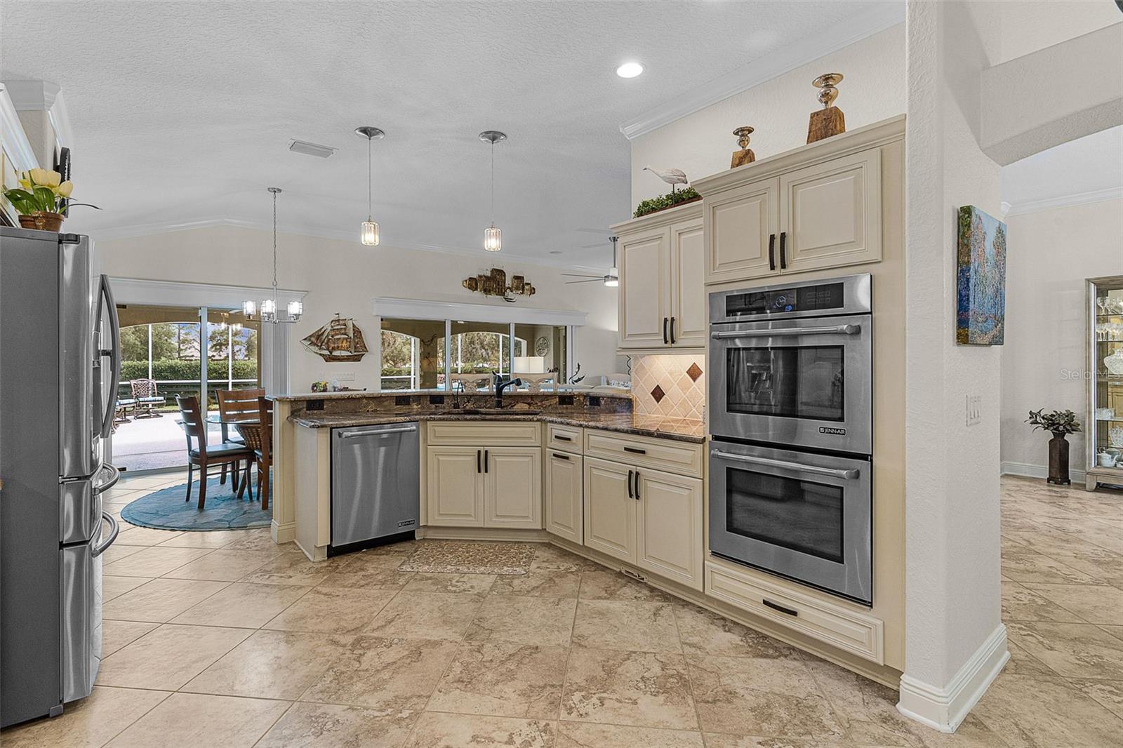 923 MOSES LOOP, THE VILLAGES, FL, 32162
