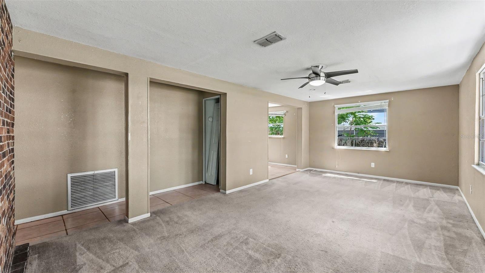 703 W ALAMO DR, LAKELAND, FL, 33813