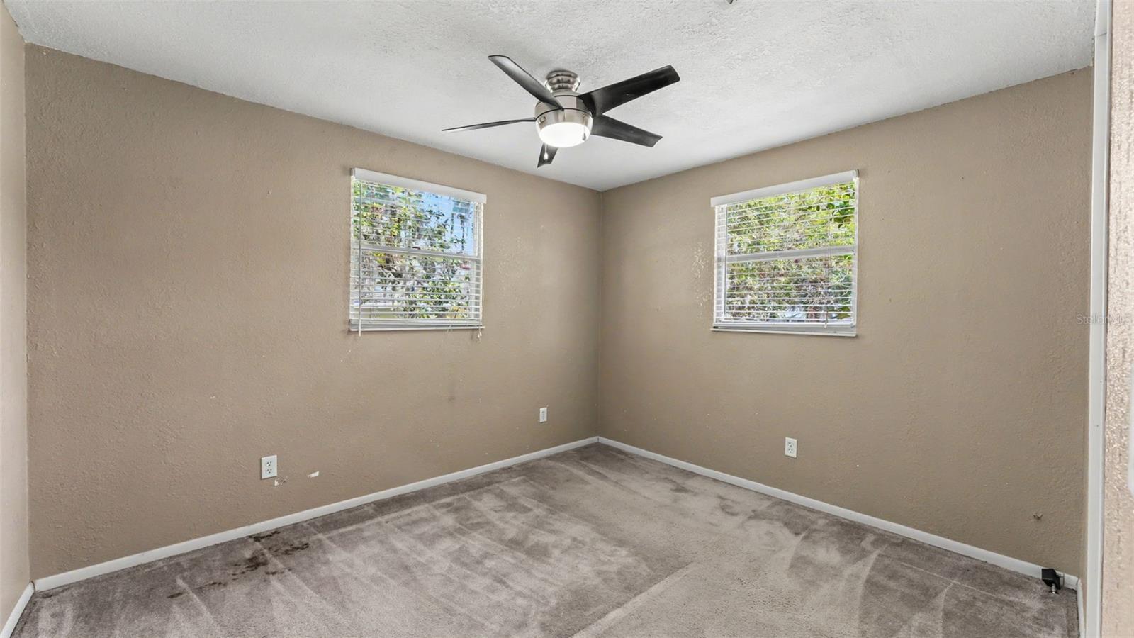 703 W ALAMO DR, LAKELAND, FL, 33813
