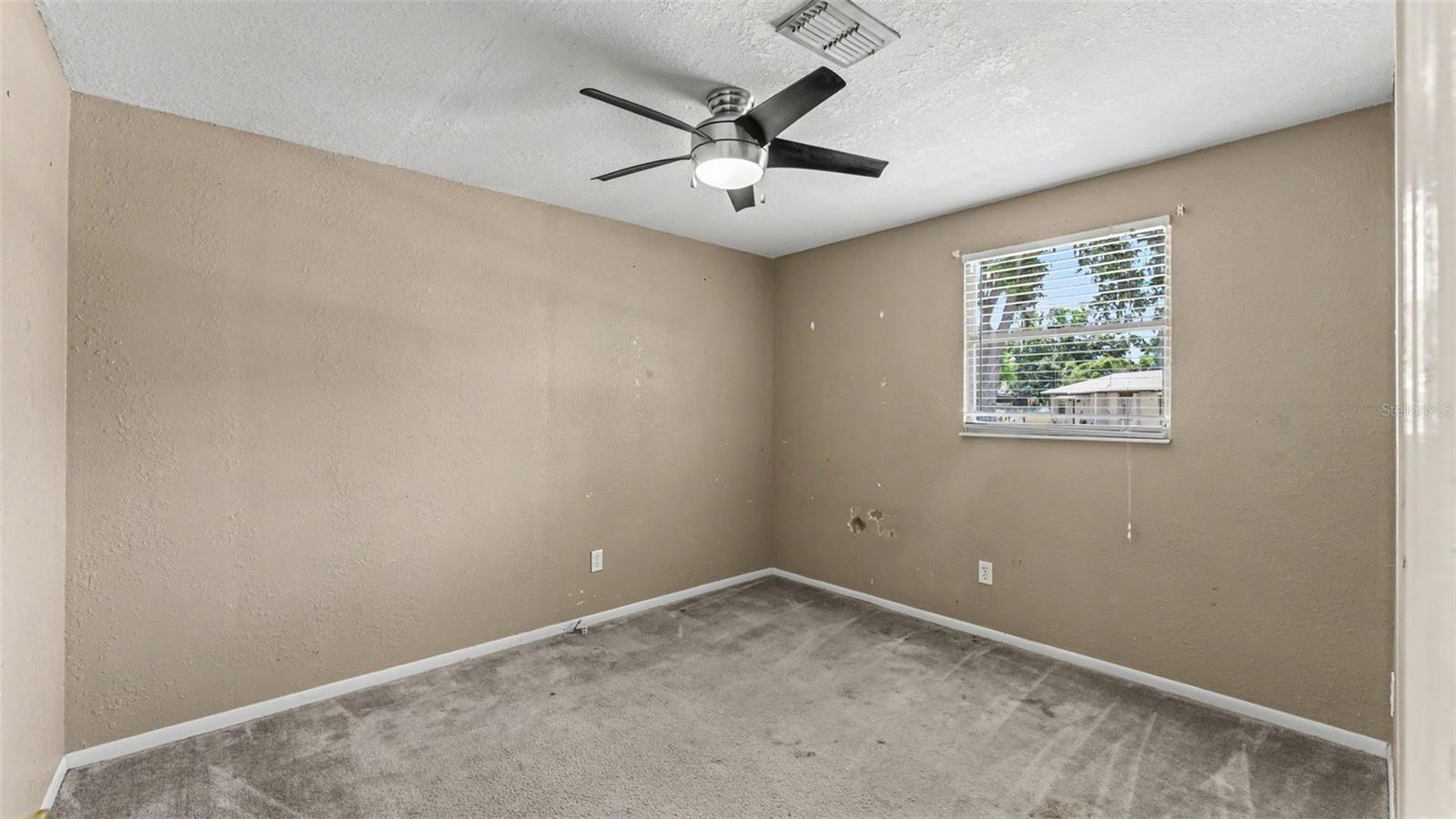 703 W ALAMO DR, LAKELAND, FL, 33813