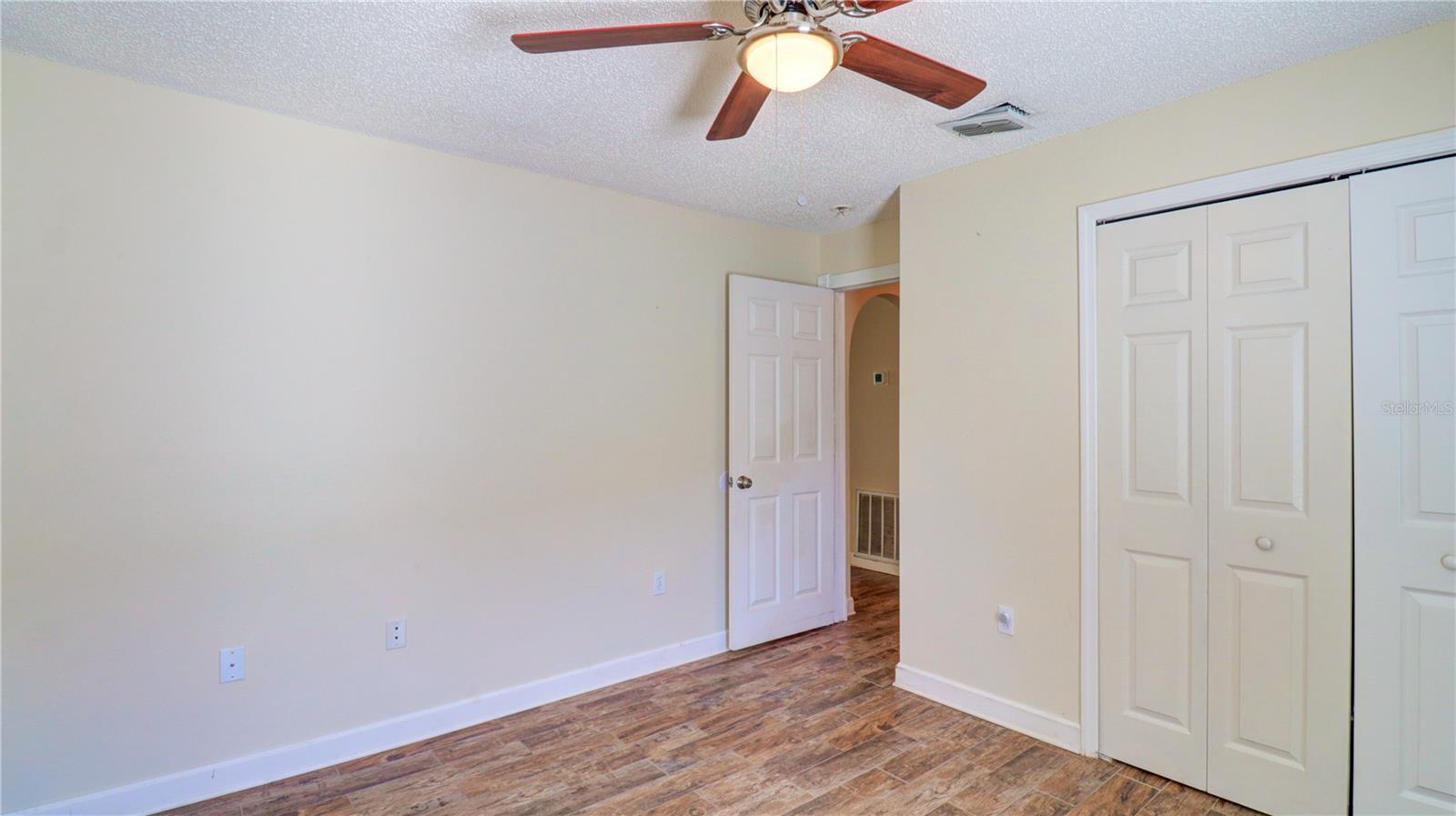 30316 DOUBLE DR, WESLEY CHAPEL, FL, 33545