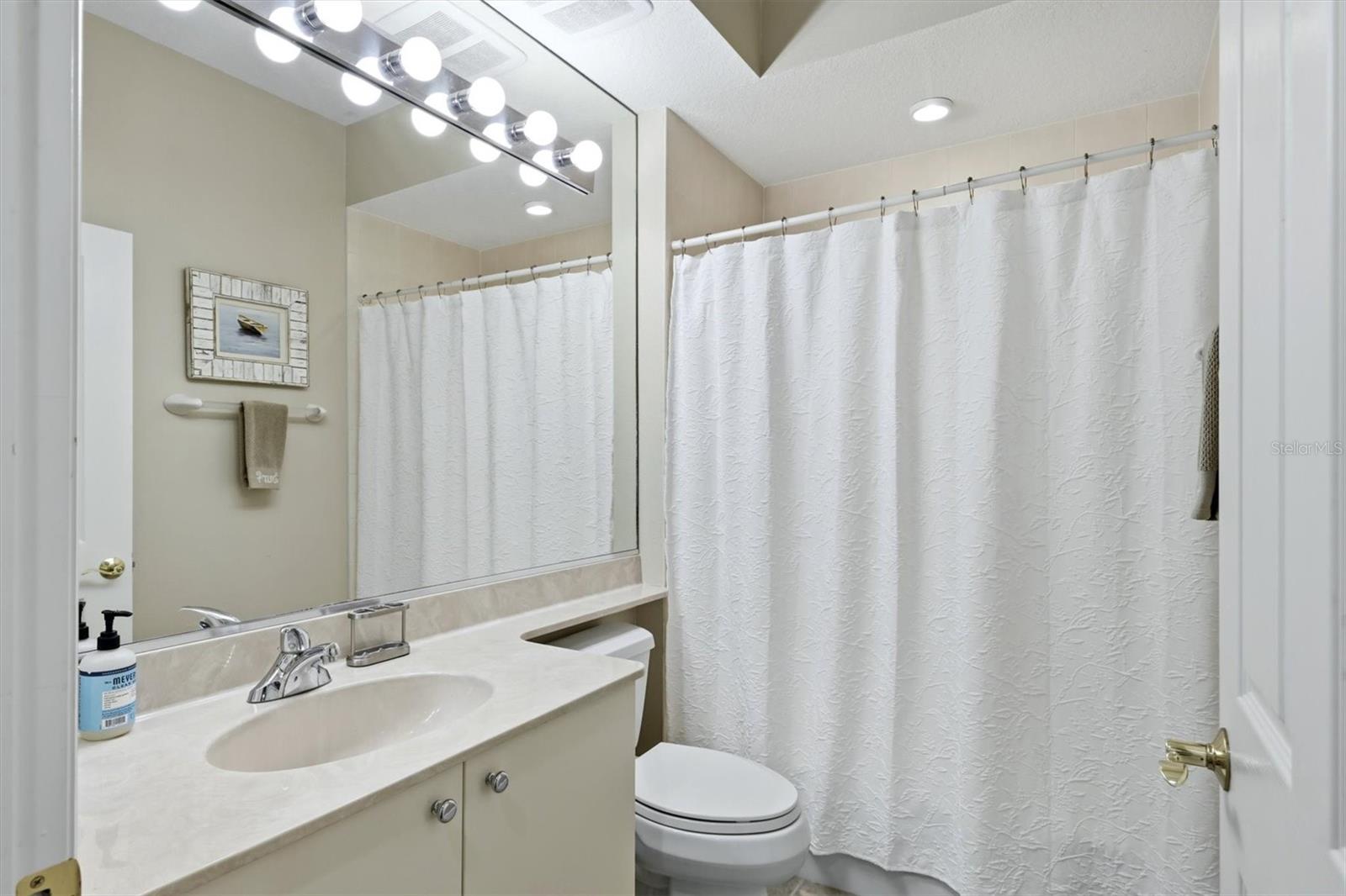 5290 DESCANSO CT #201B19, SARASOTA, FL, 34238
