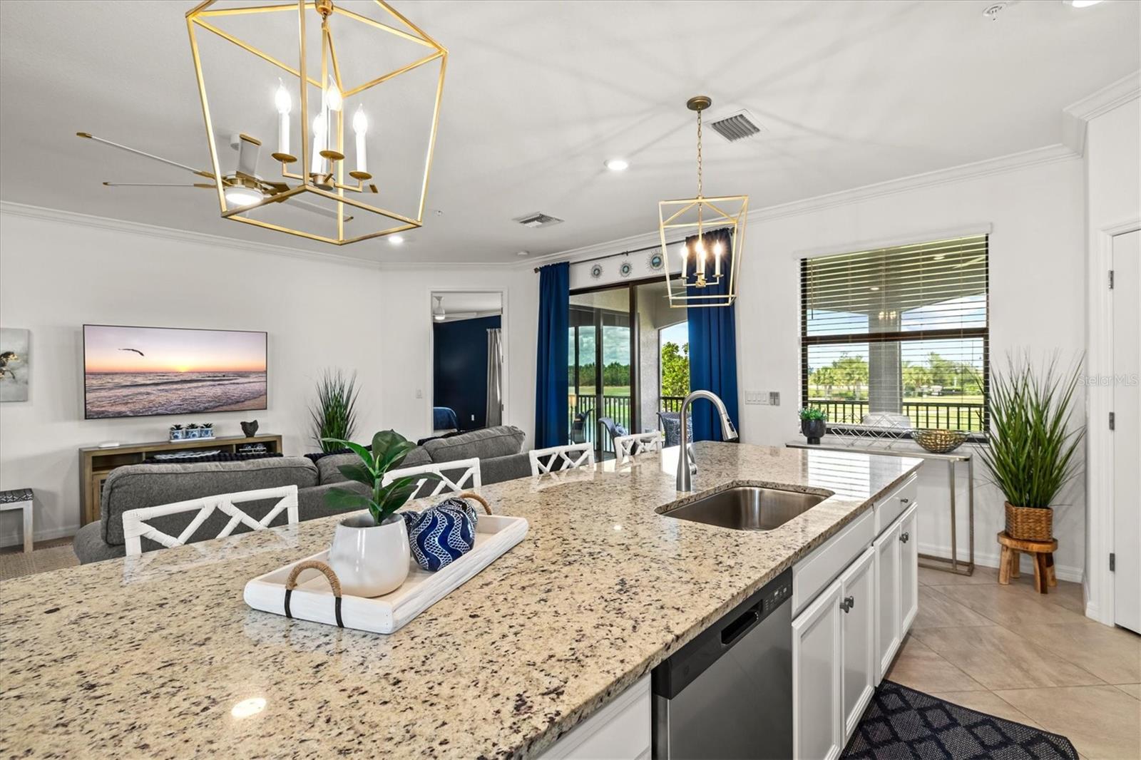 6005 WORSHAM LN #103, BRADENTON, FL, 34211