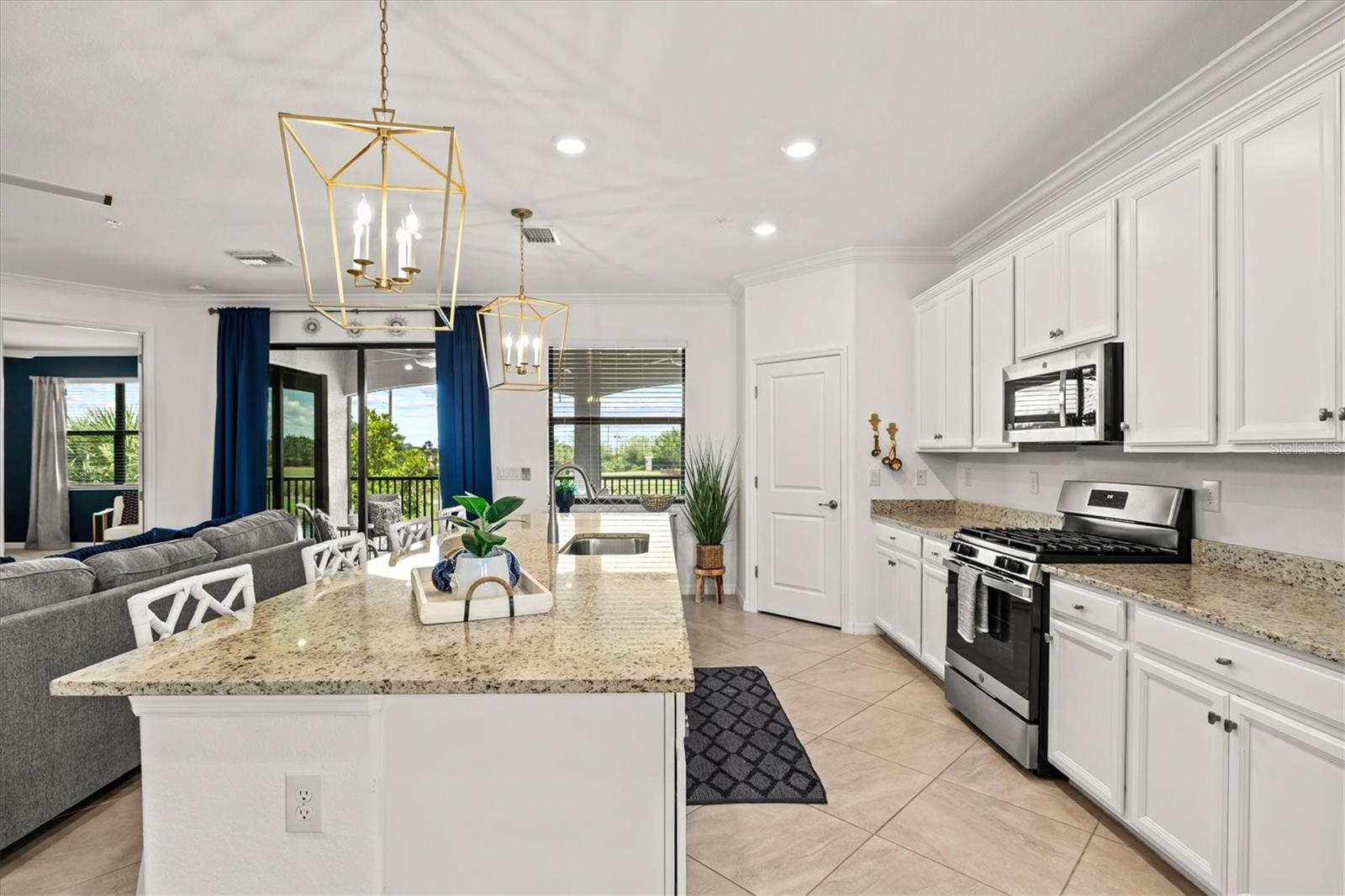 6005 WORSHAM LN #103, BRADENTON, FL, 34211