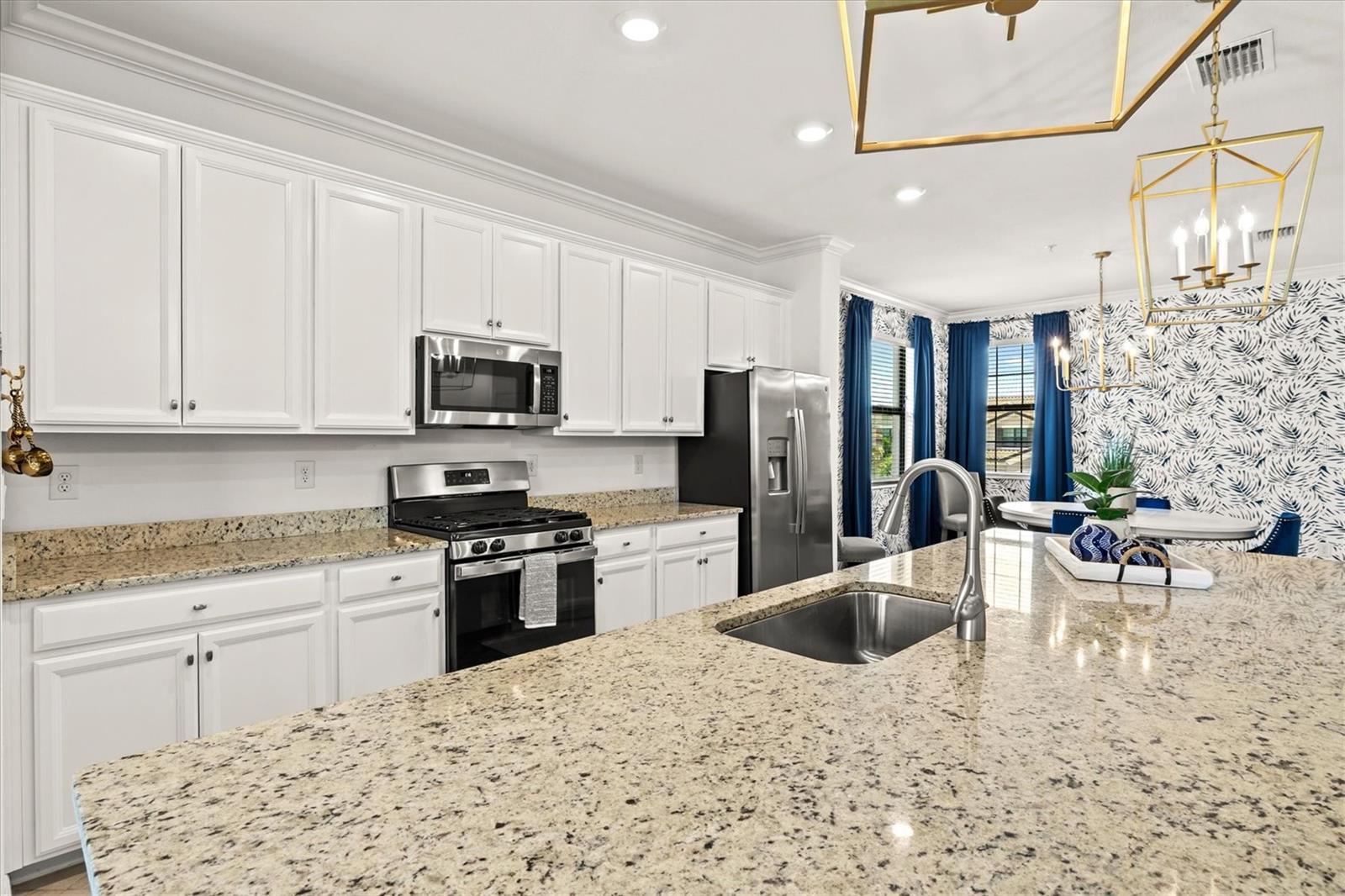 6005 WORSHAM LN #103, BRADENTON, FL, 34211